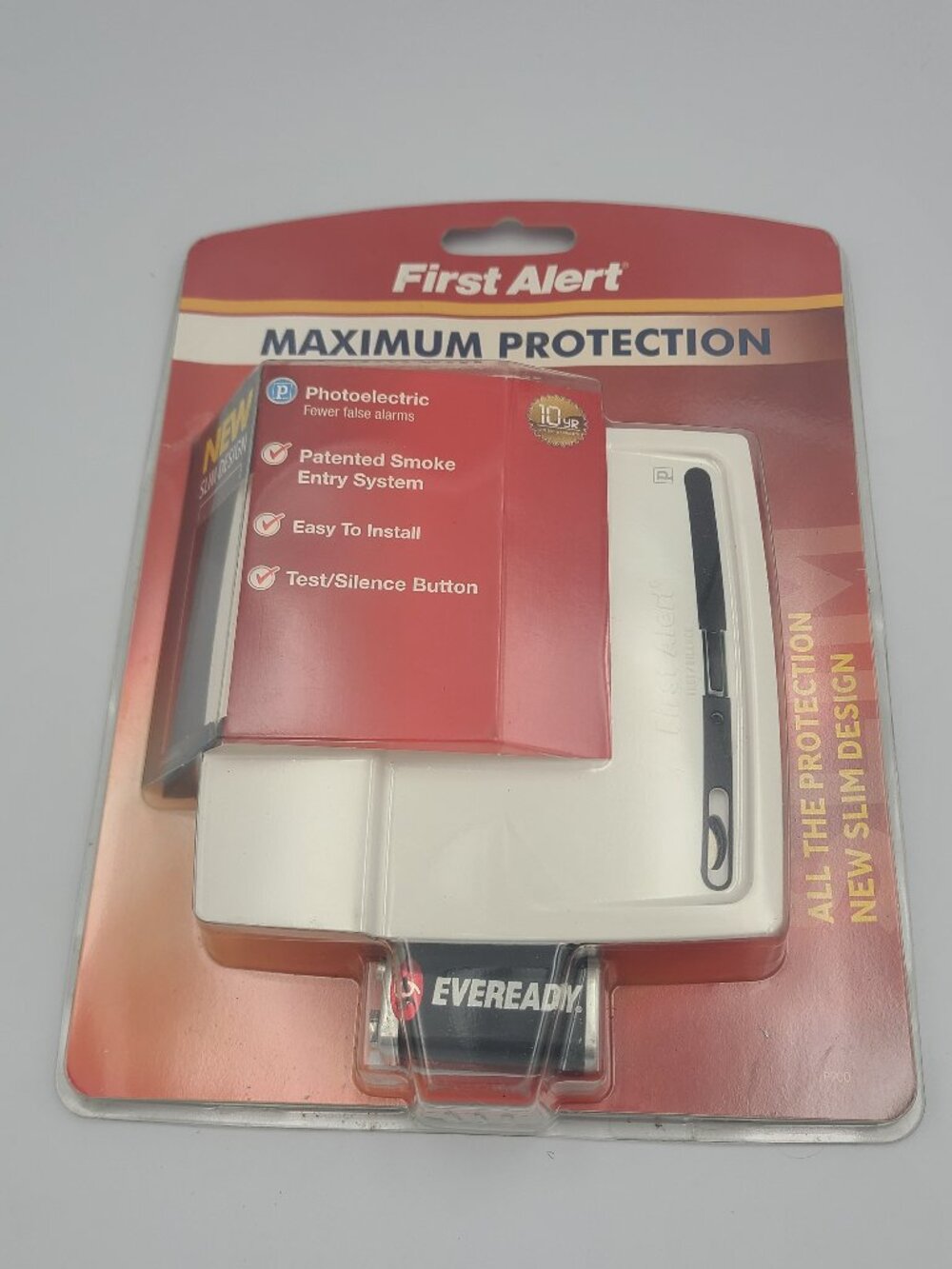 First Alert P900 Maximum Protection Smoke & Fire Alarm White Battery Slim Design